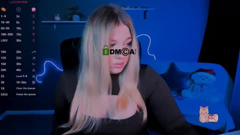 juli kisss online show from February 25, 8:32 pm