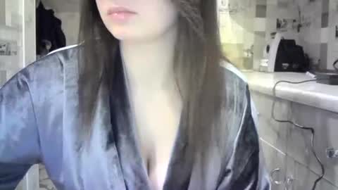 julia69009 online show from December 19, 7:51 pm