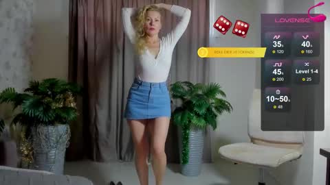 julia_giulia online show from March 18, 8:08 am