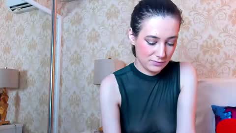 JuliaHunt online show from July 8, 10:50 am