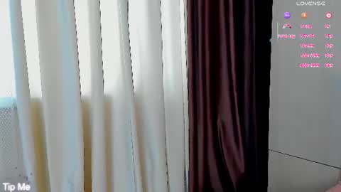 Juliana online show from July 8, 2:36 am