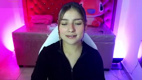 juliana_diamond_ online show from July 2, 3:23 am