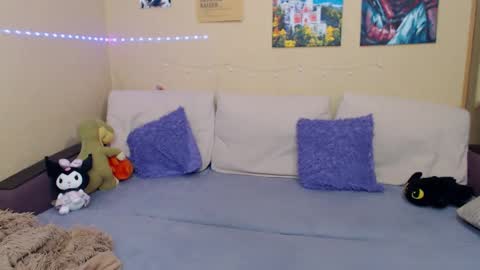 Jul online show from February 11, 4:13 pm