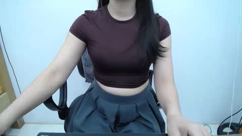 Snapshot of julie9x chatting on September 9, 9:14 pm julie9x online show from September 9, 9:14 pm
