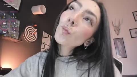 juliet_sourire online show from September 22, 2:48 pm