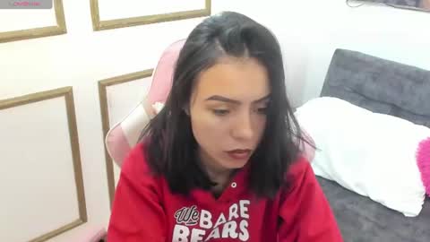 julieta_fn online show from July 10, 2:28 pm
