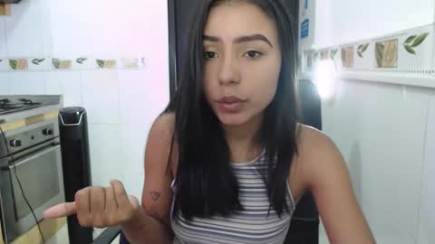 julieta_fn online show from November 5, 2:44 pm