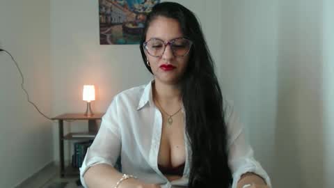 Julieta r0ssi online show from December 14, 5:46 am