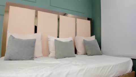     online show from October 30, 11:28 pm