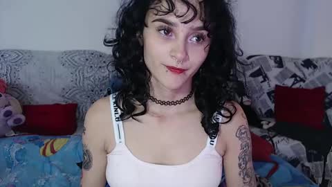 Snapshot of julietajaguar chatting on January 13, 2:11 pm Julieta Jaguar online show from January 13, 2:11 pm