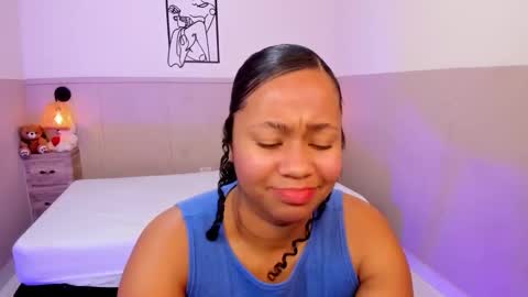 Julieth Julie online show from November 17, 12:39 pm