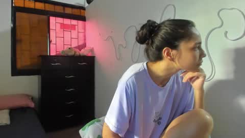 juliette online show from November 16, 9:04 pm