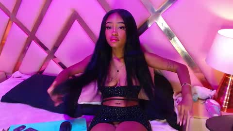 julitpink online show from November 9, 12:12 pm