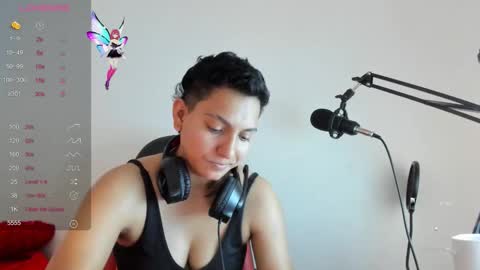 Snapshot of julya_smith_69 chatting on October 1, 2:11 pm Julya Smith online show from October 1, 2:11 pm