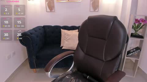 July Adams online show from July 25, 5:36 am
