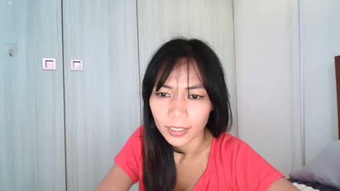 junovaughn online show from May 2, 3:21 am