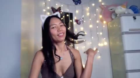 junovaughn online show from October 22, 1:21 am