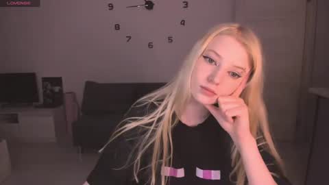 JESSY online show from June 25, 7:48 pm