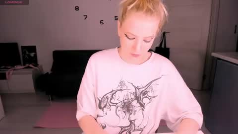 JESSY online show from July 26, 8:27 pm