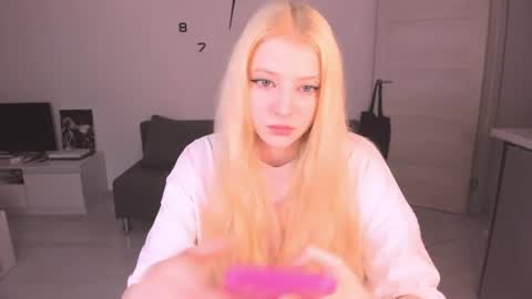 JESSY online show from June 24, 7:35 pm