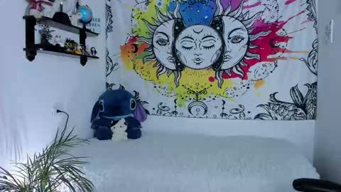 Sofia online show from November 11, 5:10 pm