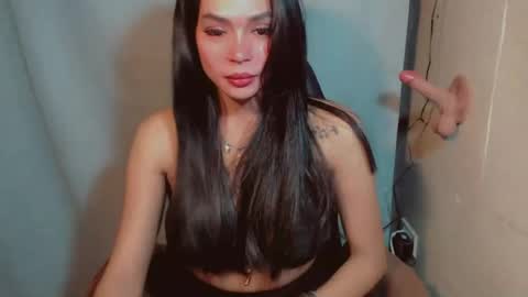 justhewayouare21 online show from July 20, 5:14 pm