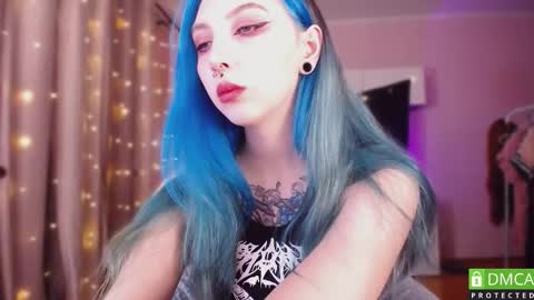 justmeowgirl online show from November 9, 5:03 am