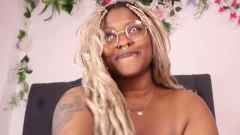 Nala online show from March 5, 6:04 pm