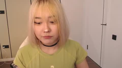 Kaoru online show from July 25, 9:49 am