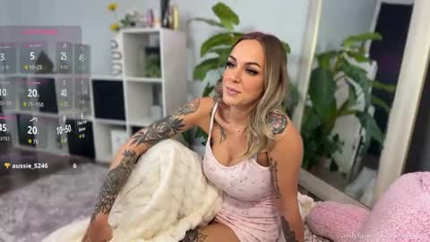 kaaaylapaaayla online show from February 4, 6:33 pm