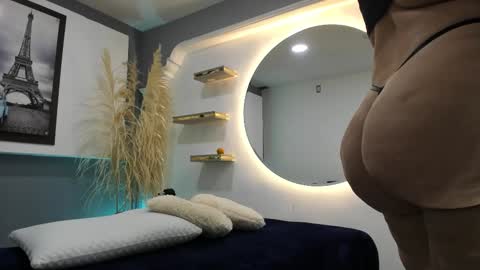 Antonella online show from November 15, 4:57 am