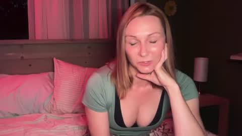 Kailee Smile online show from July 30, 5:19 am