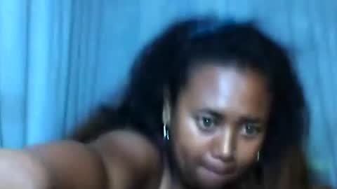 kaillah online show from December 5, 8:03 am