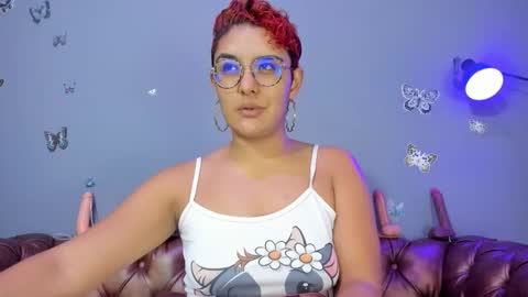 kaira_mosse_ online show from February 28, 12:15 pm