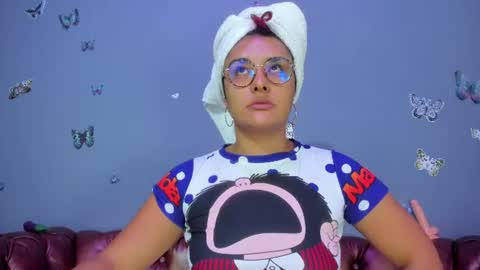 kaira_mosse_ online show from July 25, 10:11 am