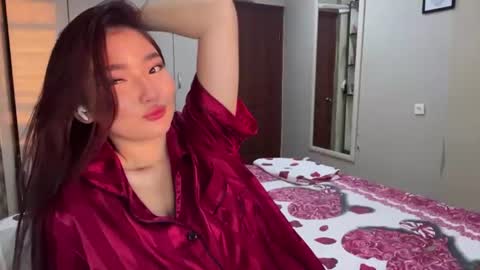 Sakura online show from July 23, 2:03 pm