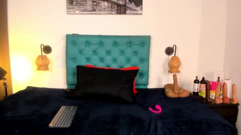 kalifa_latin online show from July 4, 7:54 pm