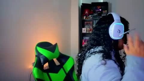 kalijah__ online show from July 21, 3:02 pm