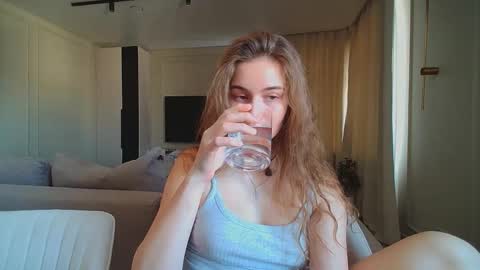 Mellikyy online show from March 5, 8:32 am