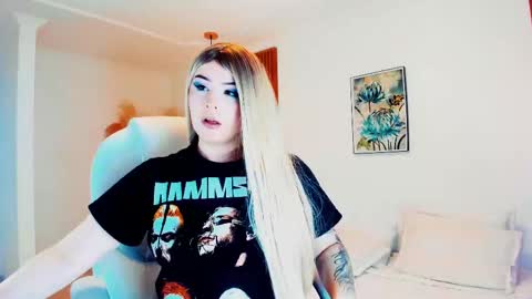 ANA SOFIA online show from February 21, 1:00 pm