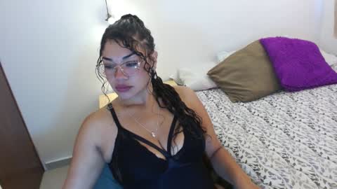 Kamelia  6 am-10 am  4 pm-6 pm online show from January 11, 2:15 pm