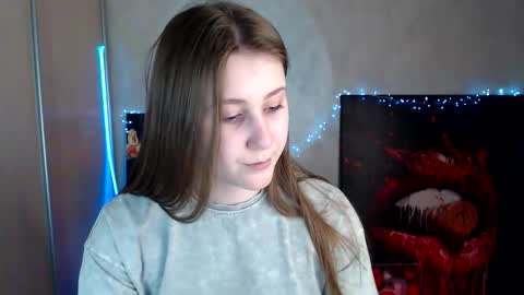 kamilla_love_ online show from May 4, 1:04 pm