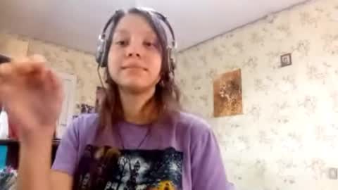 Snapshot of kamisalling chatting on September 11, 8:47 am Mari Simmons online show from September 11, 8:47 am