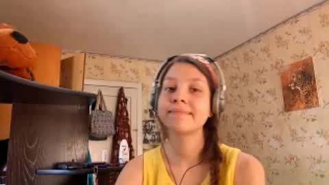Snapshot of kamisalling chatting on September 27, 7:15 am Mari Simmons online show from September 27, 7:15 am