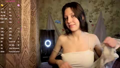 Mari  Simmons online show from February 12, 1:18 am