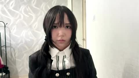 Lily online show from May 20, 9:17 am