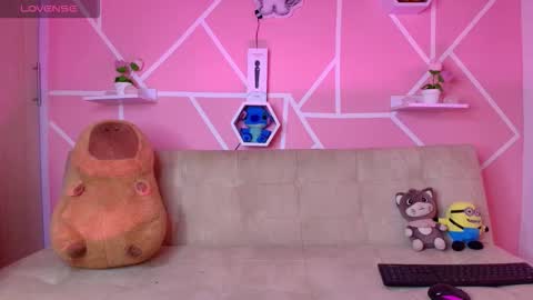 kaoriille online show from November 3, 11:58 am