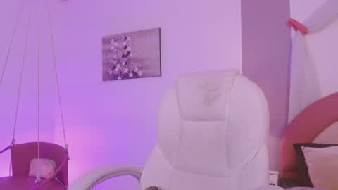 kaoryy_1 online show from July 1, 11:53 am