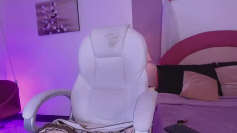 kaoryy_1 online show from June 18, 11:26 am