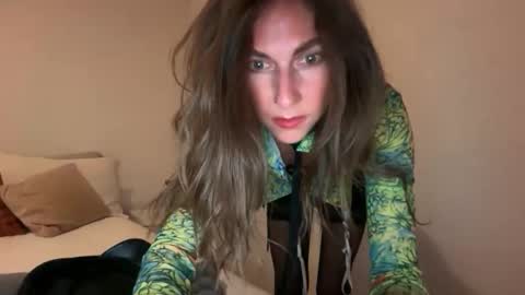 Kara Faye online show from May 8, 2:26 am
